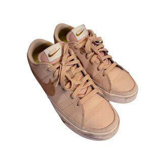 Nike Court Legacy in Beige, Size 40/8.5 Women's